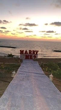 הצעת נישואין אינטימית בים